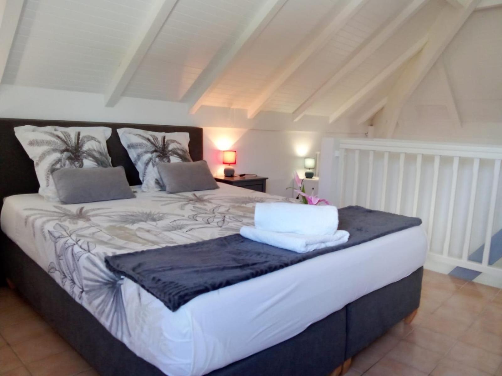 Appartement Ravinala à Saint-Francois  Extérieur photo